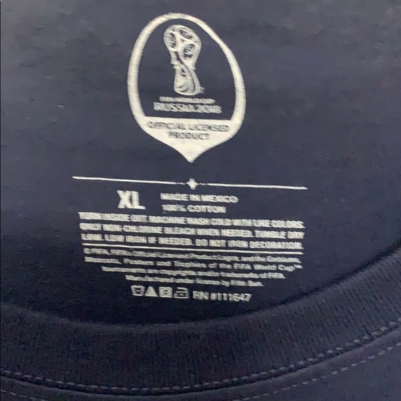 Official FIFA World Cup 2018 t-shirt - Picture 2 of 2